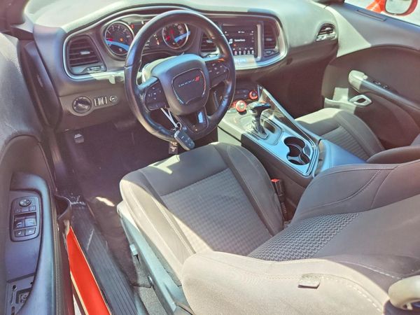 2017 DODGE CHALLENGER