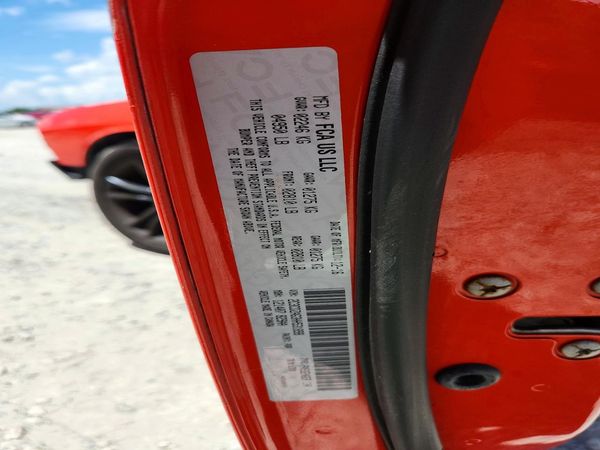 2017 DODGE CHALLENGER