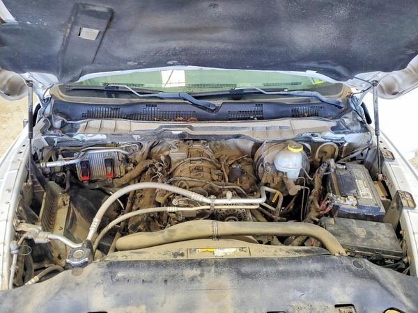 2017 RAM 1500 SLT — Engine bay