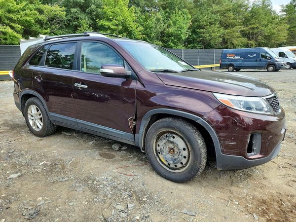 2015 KIA SORENTO GL