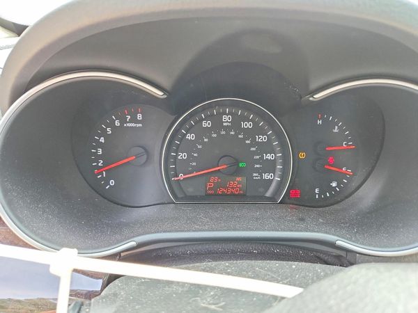 2015 KIA SORENTO GL