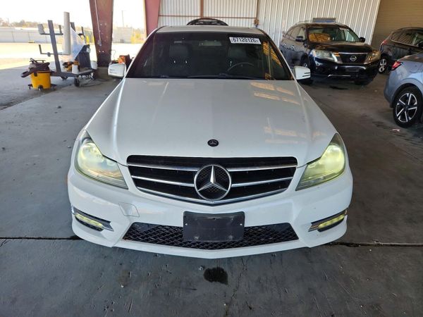 2014 MERCEDES-BENZ C