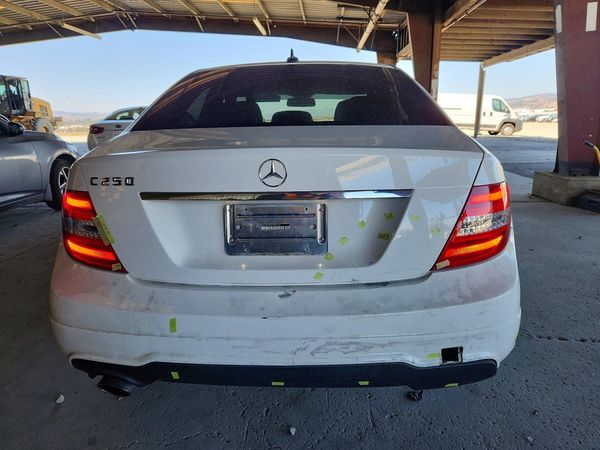 2014 MERCEDES-BENZ C