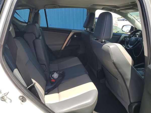 2015 TOYOTA RAV4 Limited (G Grade)