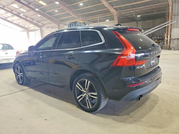 2019 VOLVO XC60 Momentum
