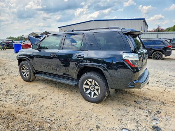 2022 TOYOTA 4RUNNER TRD Offroad Prem