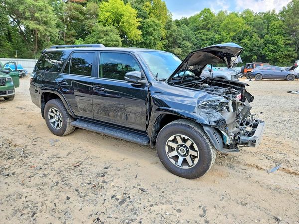 2022 TOYOTA 4RUNNER TRD Offroad Prem