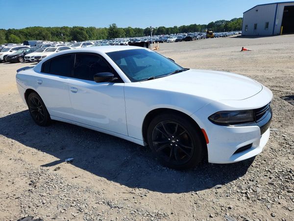 2018 DODGE CHARGER SXT Plus