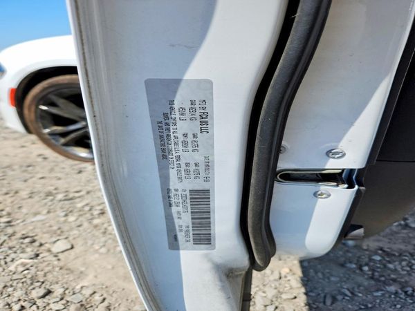 2018 DODGE CHARGER SXT Plus