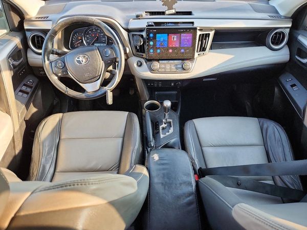 2014 TOYOTA RAV4 High