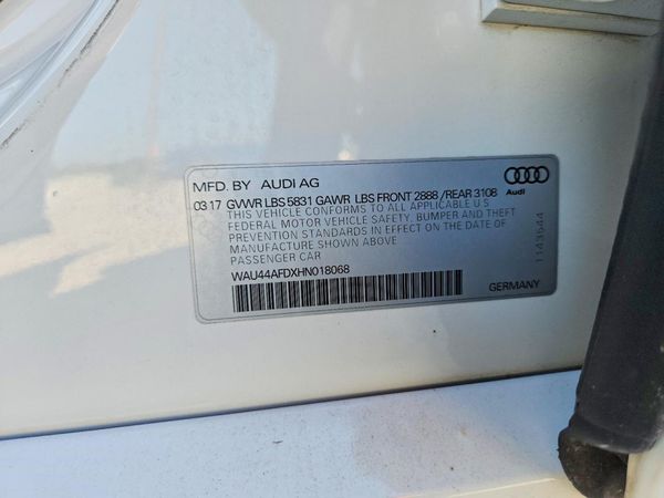 2017 AUDI A8 quattro L