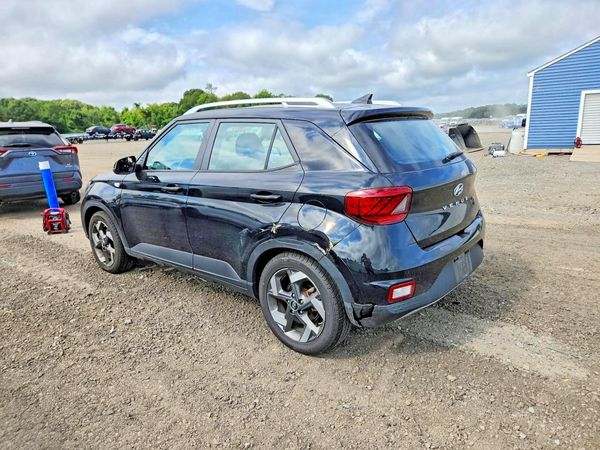 2021 HYUNDAI VENUE SEL & Denim