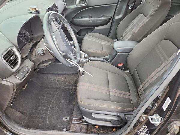 2021 HYUNDAI VENUE SEL & Denim