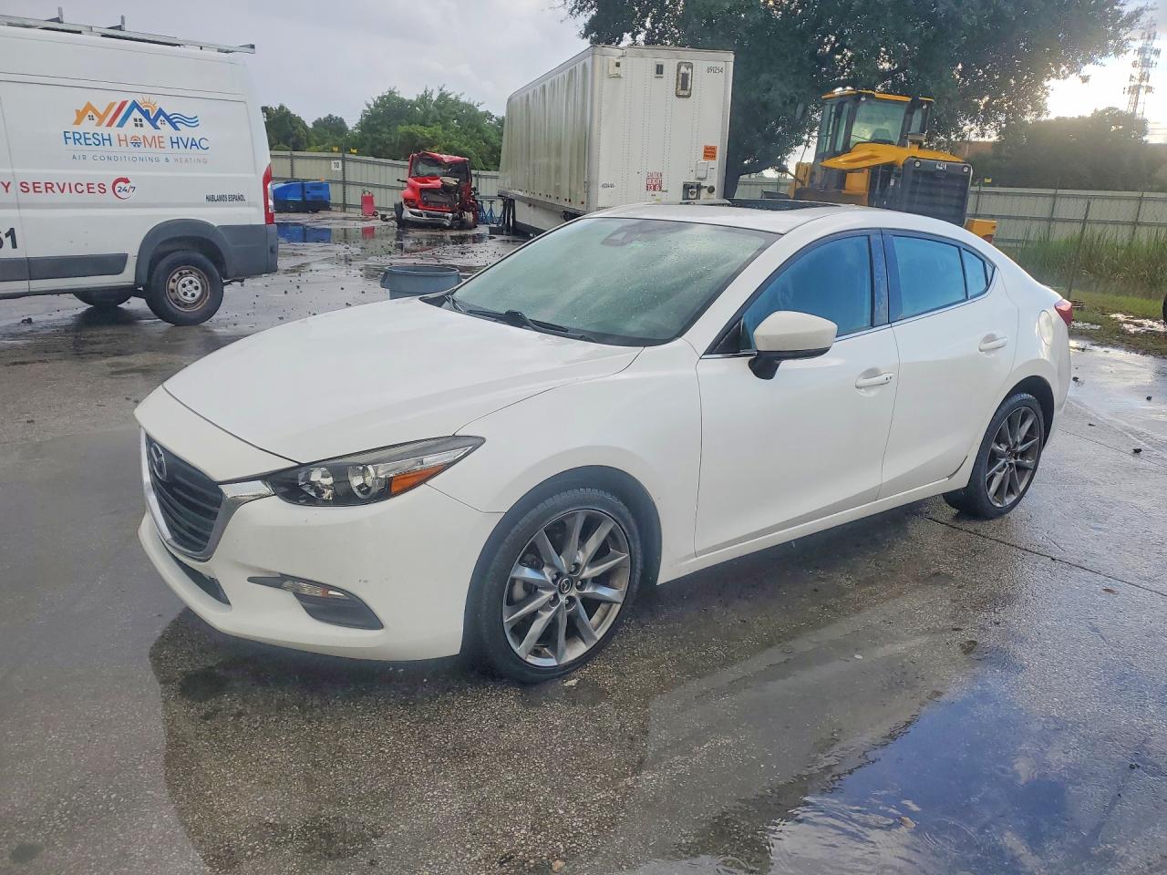 2018 MAZDA 3