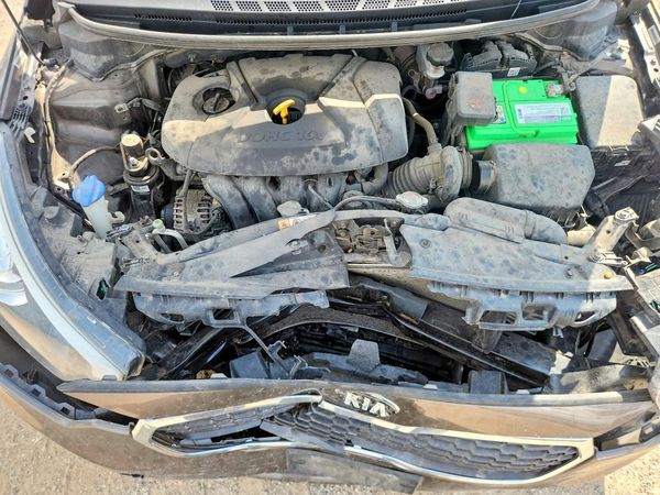 2014 KIA FORTE