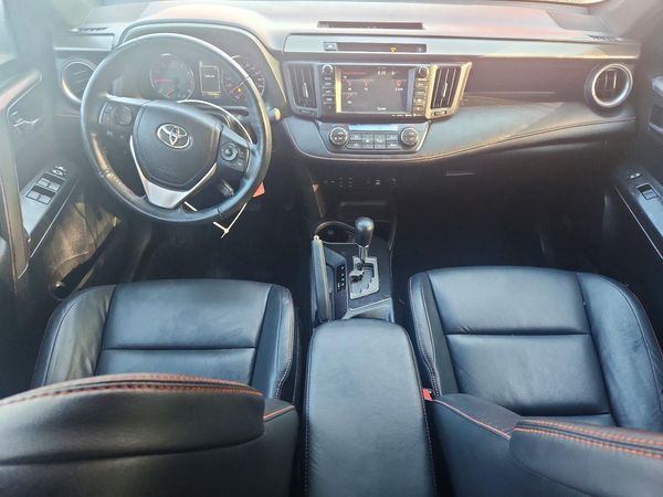 2016 TOYOTA RAV4 SE (S Grade)