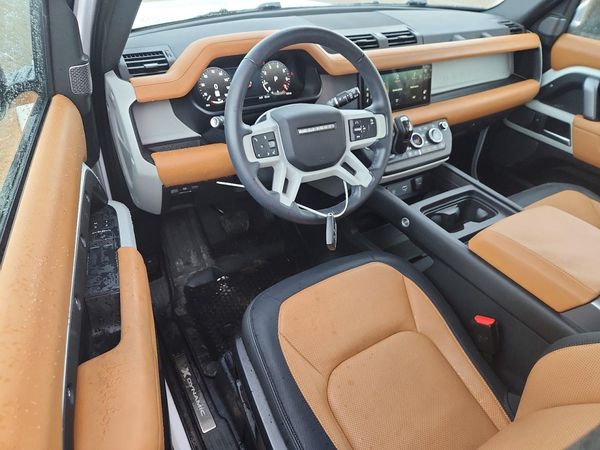 2023 LAND ROVER DEFENDER