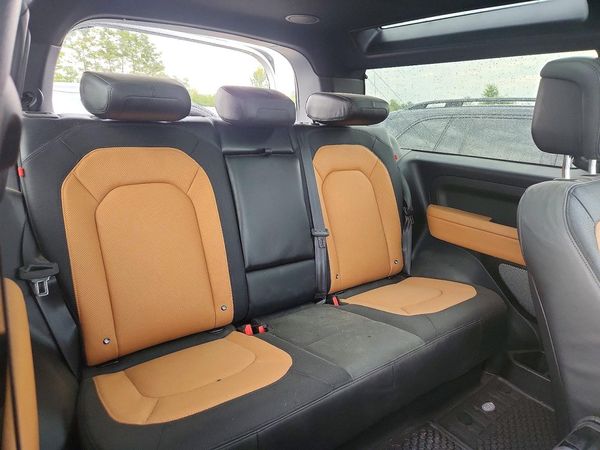 2023 LAND ROVER DEFENDER