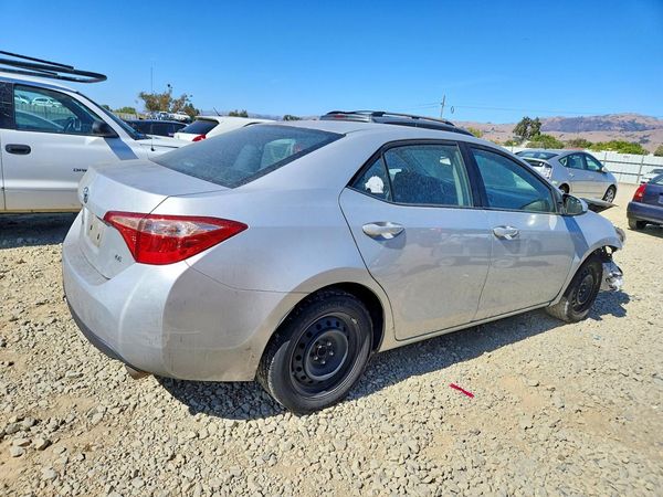 2018 TOYOTA COROLLA
