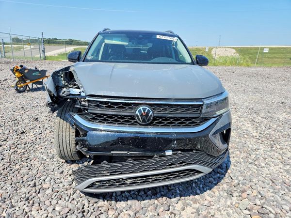 2024 VOLKSWAGEN TAOS