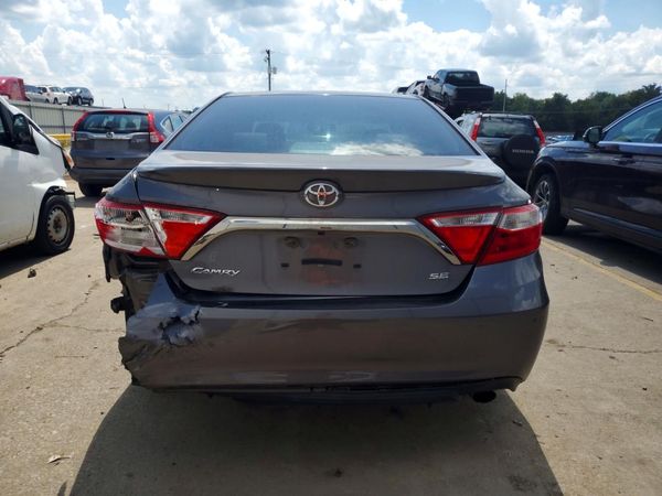 2016 TOYOTA CAMRY