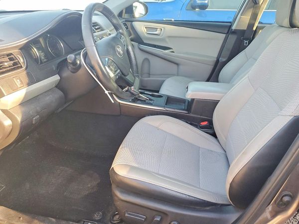 2016 TOYOTA CAMRY