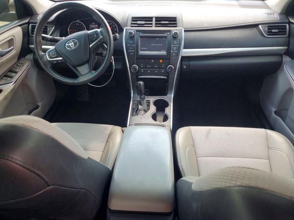 2016 TOYOTA CAMRY