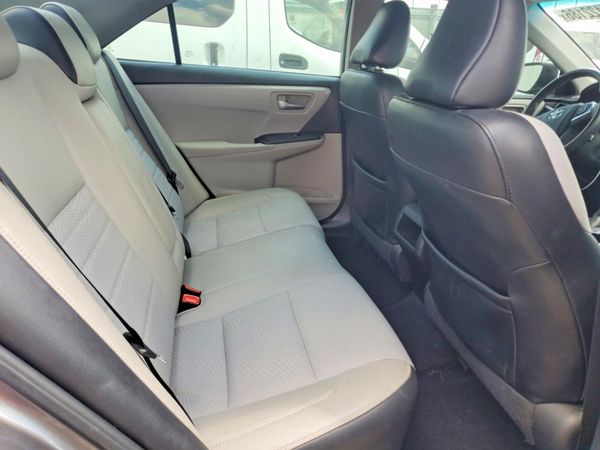 2016 TOYOTA CAMRY
