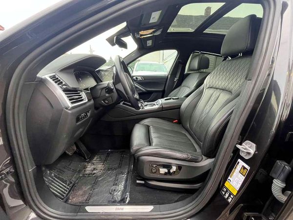 2023 BMW X6 xDrive40i