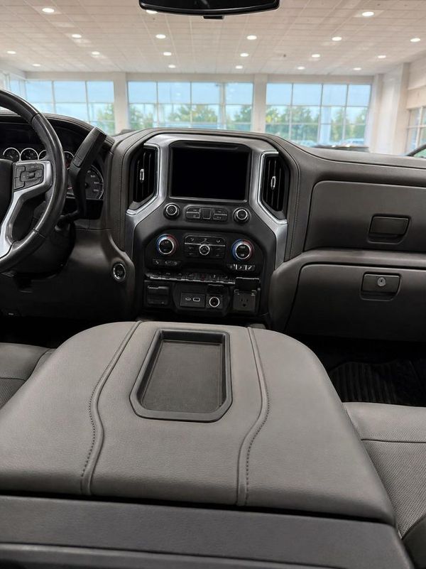 2019 CHEVROLET SILVERADO LTZ