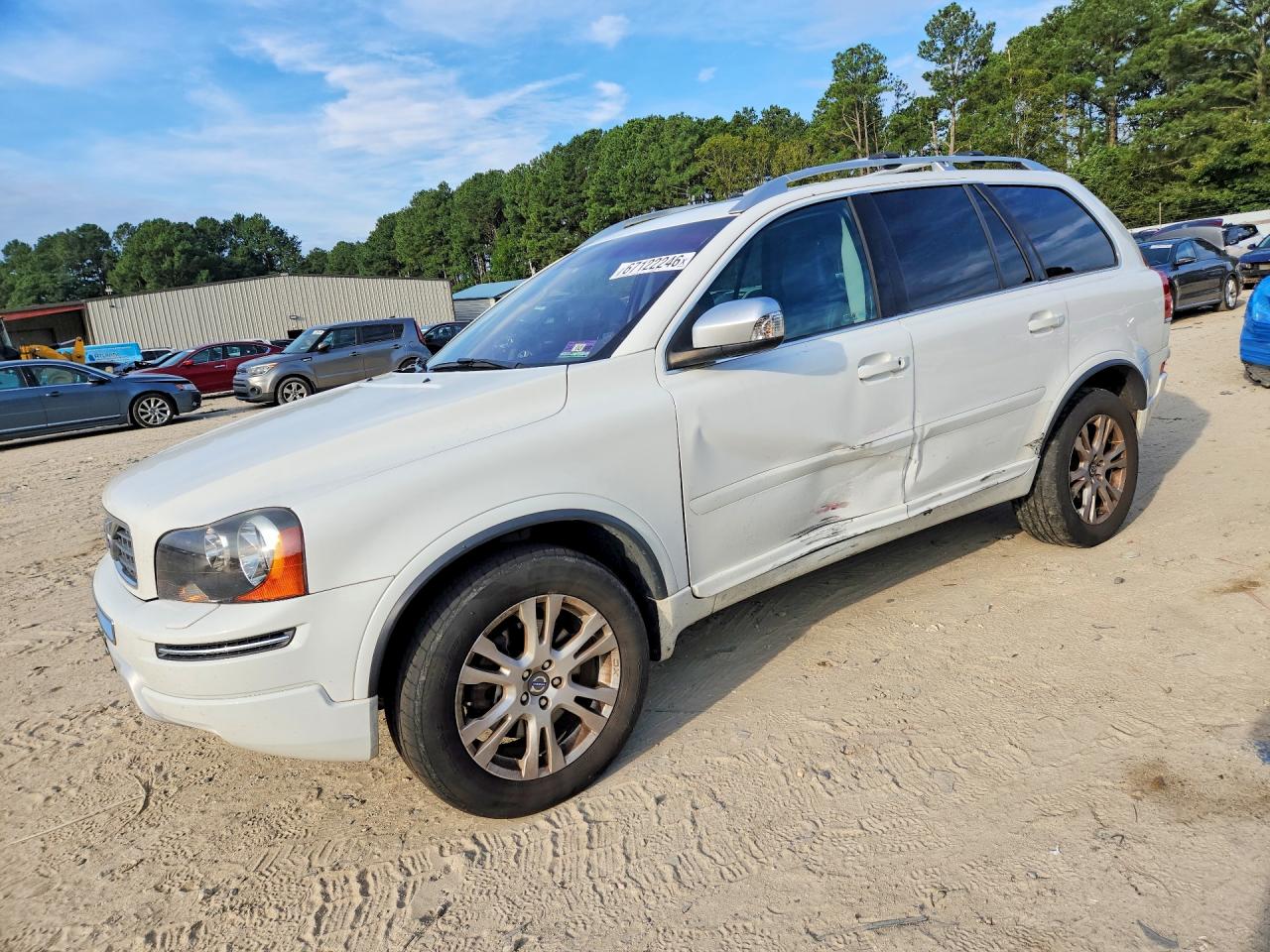 2013 VOLVO XC90