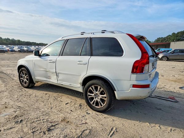 2013 VOLVO XC90