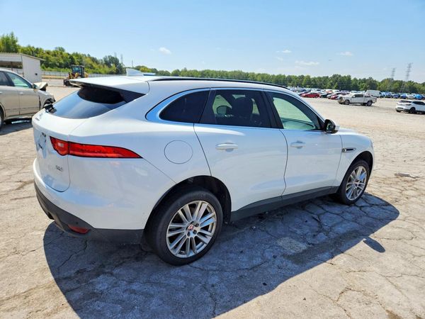 2017 JAGUAR F-PACE Prestige — PSRA