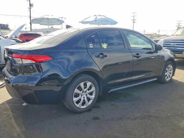 2025 TOYOTA COROLLA