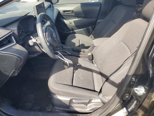 2025 TOYOTA COROLLA