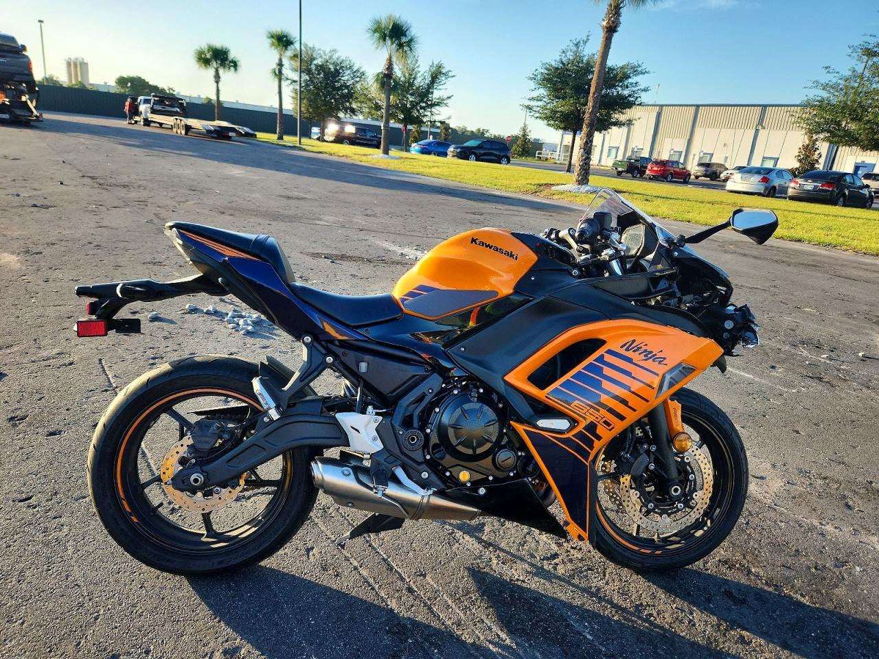 2025 KAWASAKI EX650