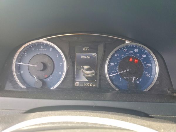 2016 TOYOTA CAMRY