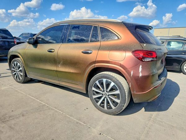 2021 MERCEDES-BENZ GLA GLA250