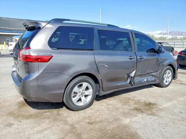 2020 TOYOTA SIENNA