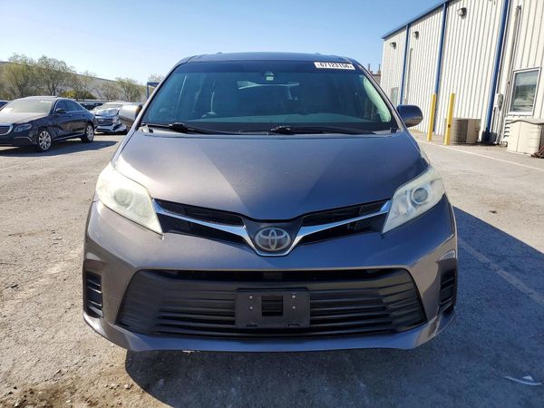 2020 TOYOTA SIENNA