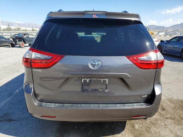 2020 TOYOTA SIENNA