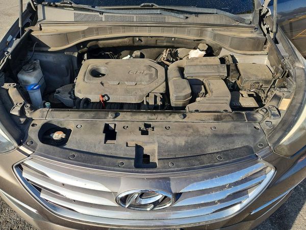 2018 HYUNDAI SANTA FE Sport Base — Engine bay