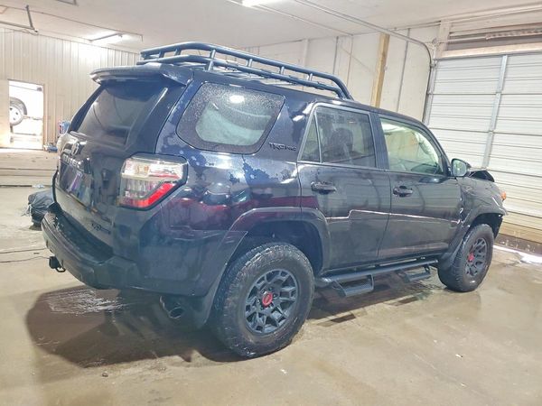 2023 TOYOTA 4RUNNER