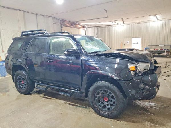 2023 TOYOTA 4RUNNER