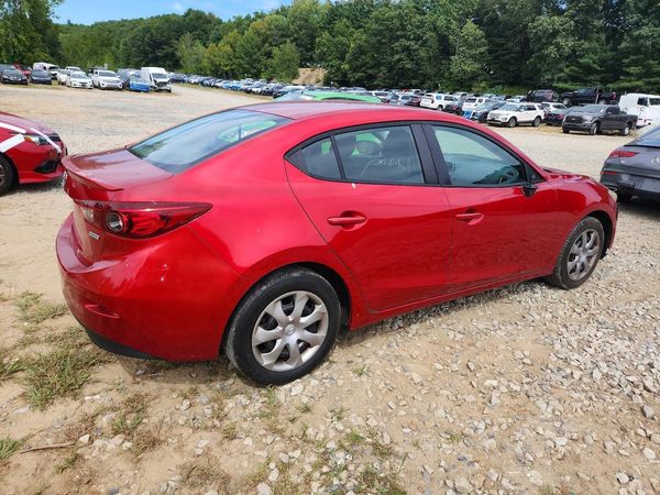 2014 MAZDA 3