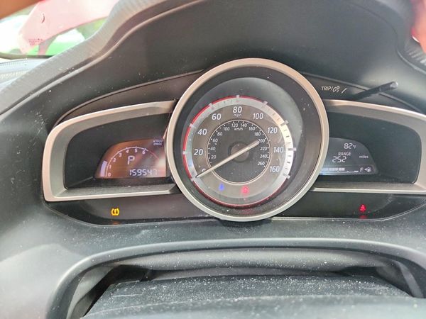 2014 MAZDA 3