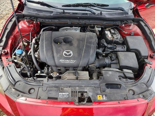 2014 MAZDA 3