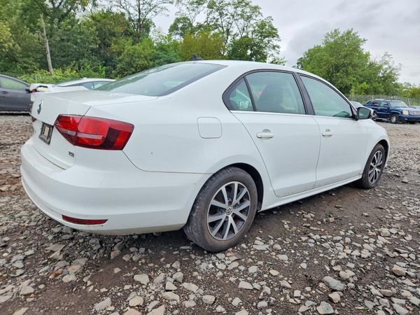 2017 VOLKSWAGEN JETTA