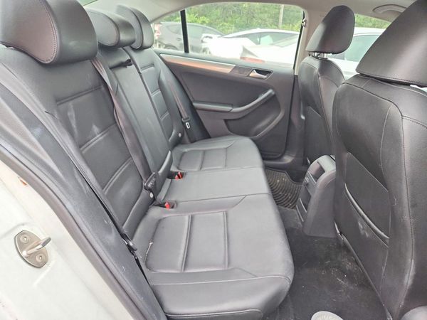 2017 VOLKSWAGEN JETTA