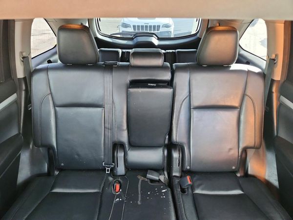 2016 TOYOTA HIGHLANDER
